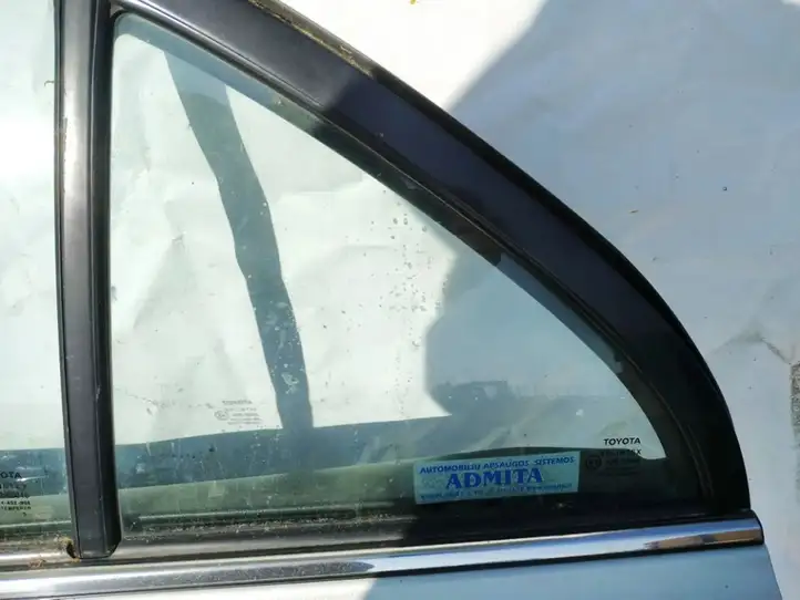 Toyota Avensis T250 (2003 - 2006) Форточка двери — фото 2