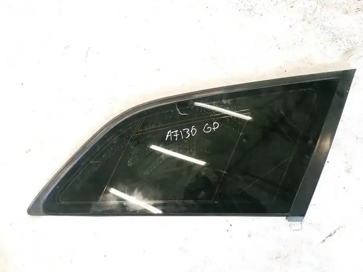 Audi A6 S6 C6 4F (2004 - 2008) Заднее боковое стекло — фото 1
