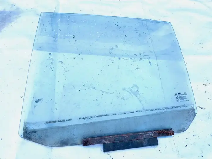 Hyundai Getz (2002 - 2005) Стекло задней двери — фото 1