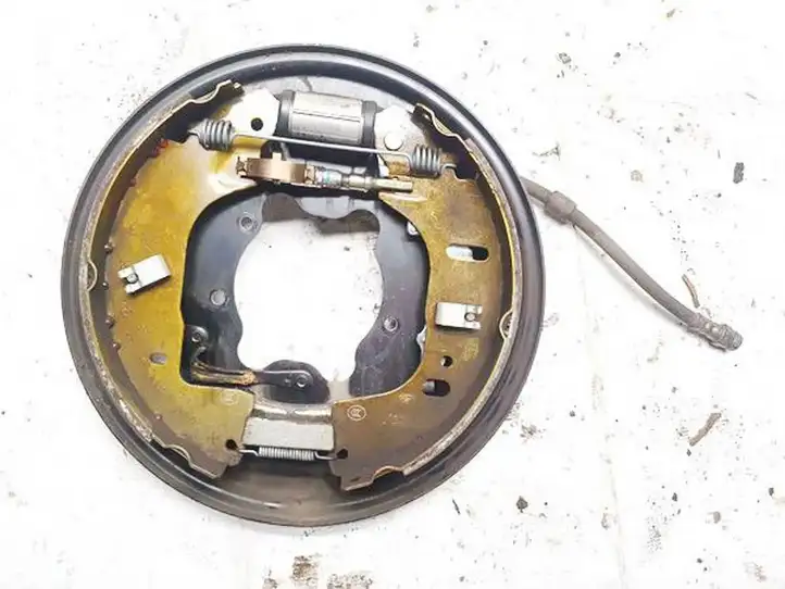 Volkswagen ID.4 (2020 - ) 3042208139 Колодки ручного тормоза — фото 1