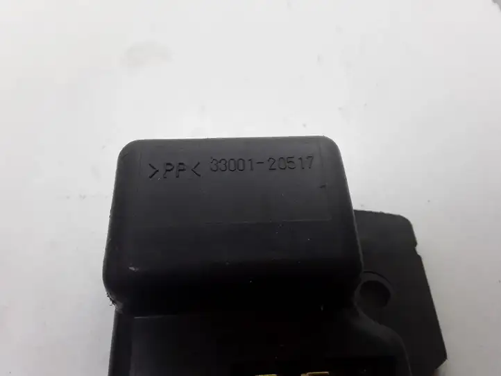 Subaru Forester SF (2000 - 2003) 3300120517 Реле стеклоочистителей — фото 4