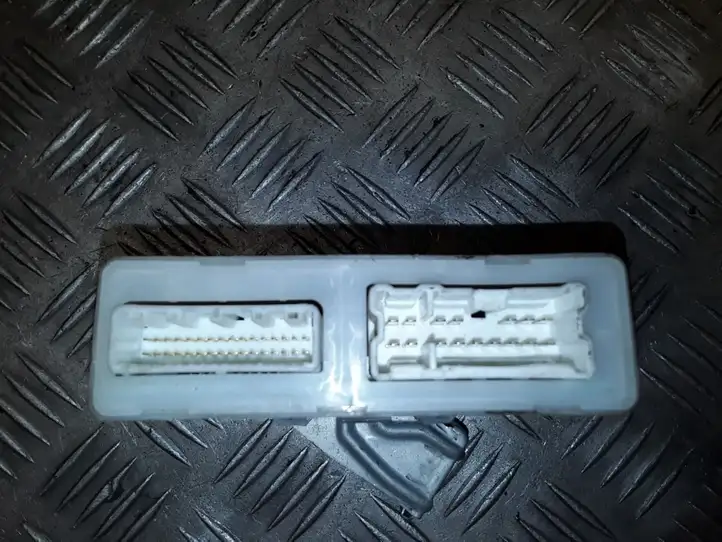 Nissan Murano Z50 (2002 - 2008) 98800CA000 Блок управления сиденьем — фото 2