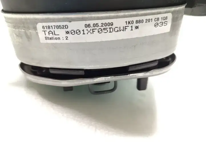 Volkswagen PASSAT B6 (2005 - 2010) 1K0880201CB Подушка безопасности руля — фото 6