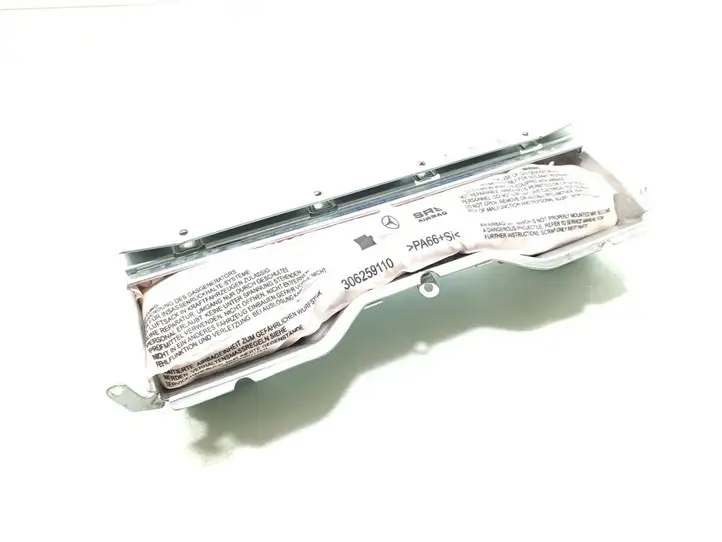 Mercedes-Benz E C207 W207 (2009 - 2017) 2048602002 Коленная подушка безопасности — фото 1