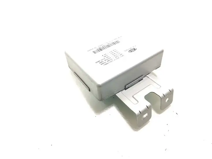 (2011 - 2016) 95300-3U000 Прочие блоки управления — фото 2