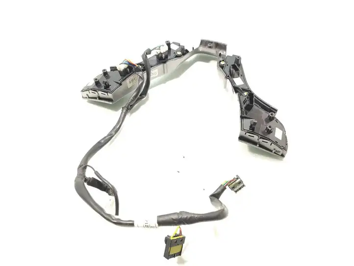 Hyundai i40 (2011 - ) 96790-3Z100RY Кнопки на рулевом колесе — фото 4