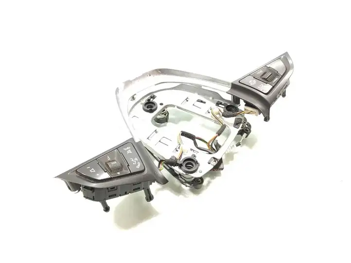 Opel Astra J (2012 - 2015) 13268686 Кнопки на рулевом колесе — фото 2