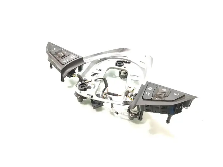 Opel Astra J (2012 - 2015) 13268686 Кнопки на рулевом колесе — фото 3