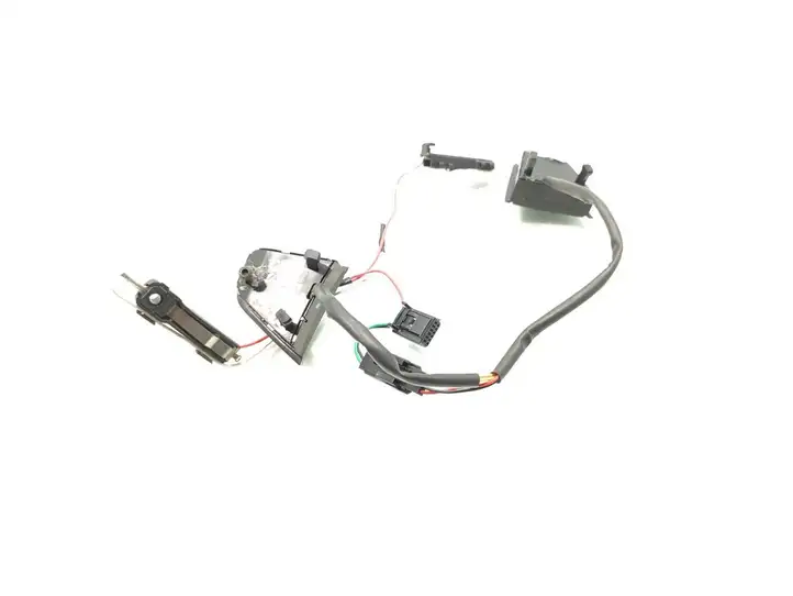 Renault Megane III (2009 - 2016) 6078268 Кнопки на рулевом колесе — фото 5