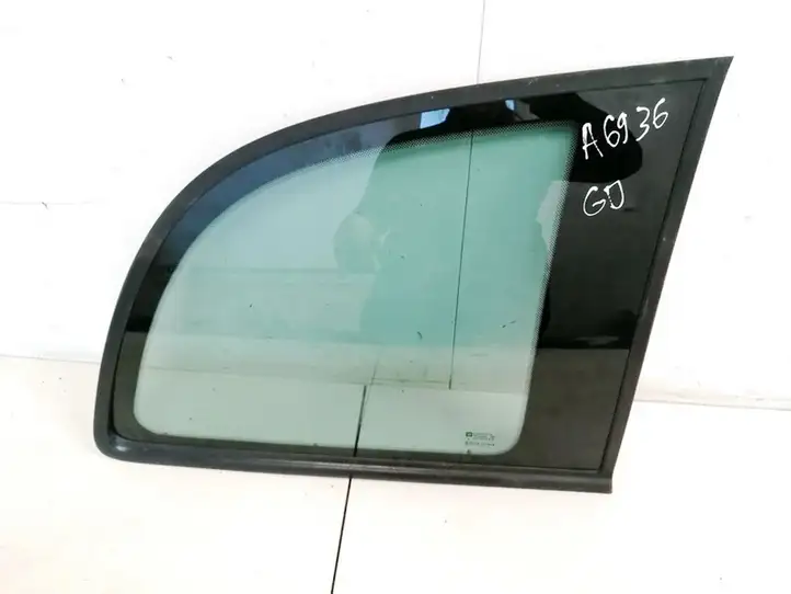 Opel Zafira A (1999 - 2003) Заднее боковое стекло — фото 1