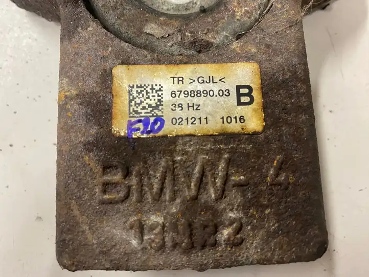 BMW 1 F20 F21 (2011 - 2019) 6798890 Опора заднего дифференциала — фото 3
