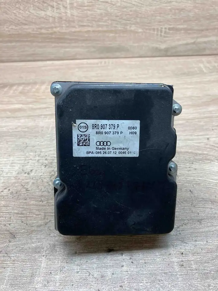 Audi Q5 SQ5 (2008 - 2012) 8R0907379P Масляный насос заднего редуктора — фото 3