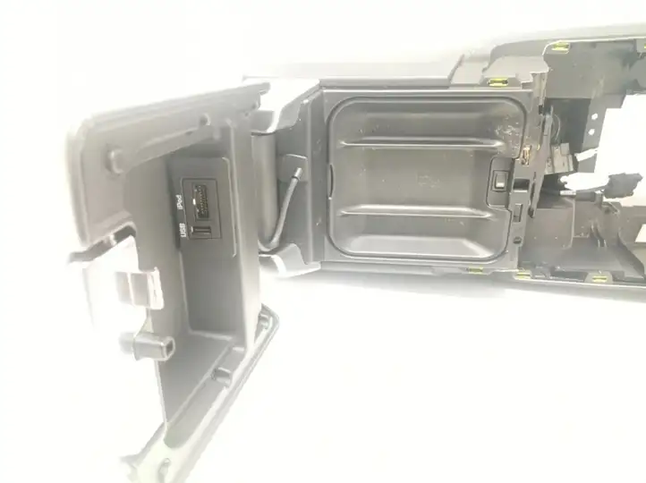 Land Rover Range Rover Sport L320 (2005 - 2009) Автомобильный холодильник — фото 9