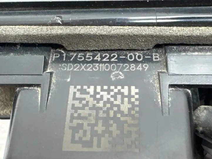 Tesla Model X (2021 - ) 175542200B Боковая камера в крыле — фото 7