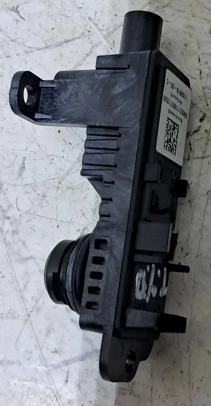 Tesla Model Y (2019 - 2024) S211169711500 Боковая камера в крыле — фото 5