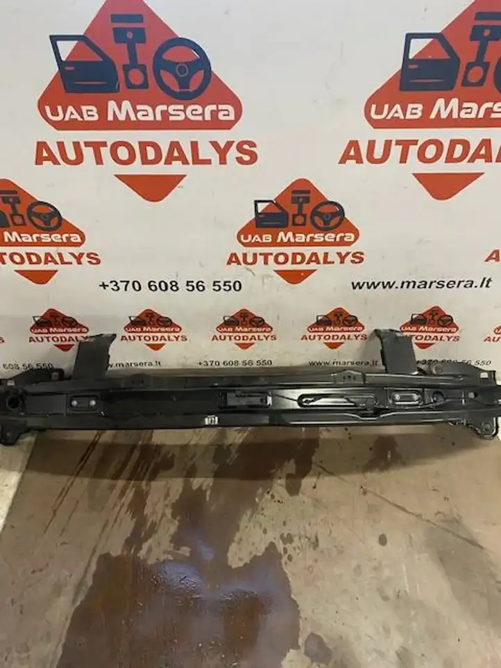 Land Rover Discovery 4 - LR4 (2013 - 2016) 37060856550 Передняя балка бампера — фото 1