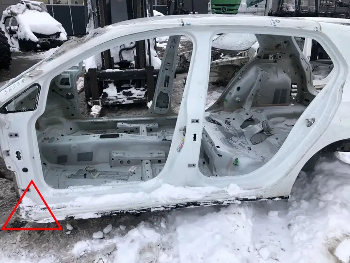 Volkswagen Golf VIII (2019 - ) Порог кузова — фото 1