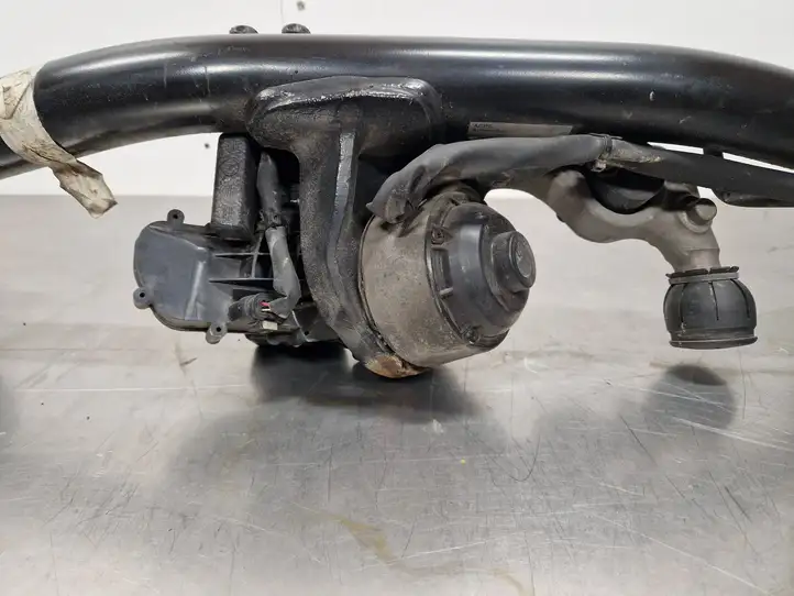Mercedes-Benz C W206 (2021 - ) A2063100700 Комплект буксировочного крюка — фото 4