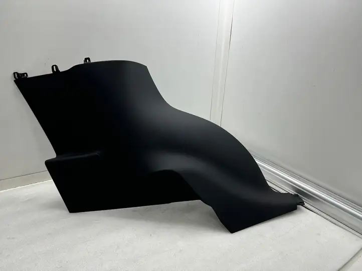 Tesla Model X (2021 - ) 107329900D Прочая отделка багажника — фото 1