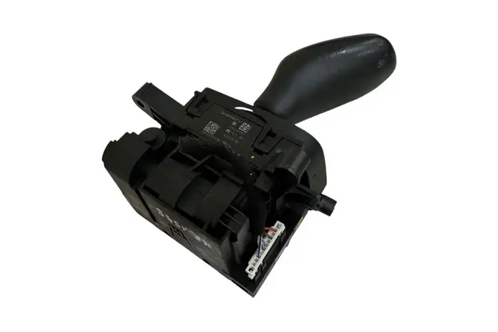BMW 5 G30 G31 (2016 - ) 682582502 Рычаг переключения передач — фото 2
