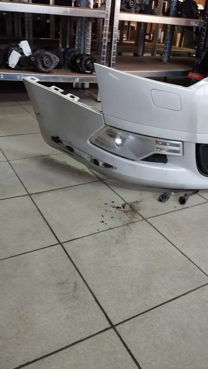 Citroen C5 (2008 - 2017) 9681052880 Кронштейн переднего бампера — фото 6