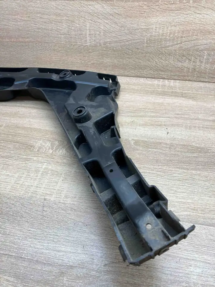 Seat Leon (5F) (2012 - 2019) 5F9807375B Кронштейн заднего бампера — фото 3