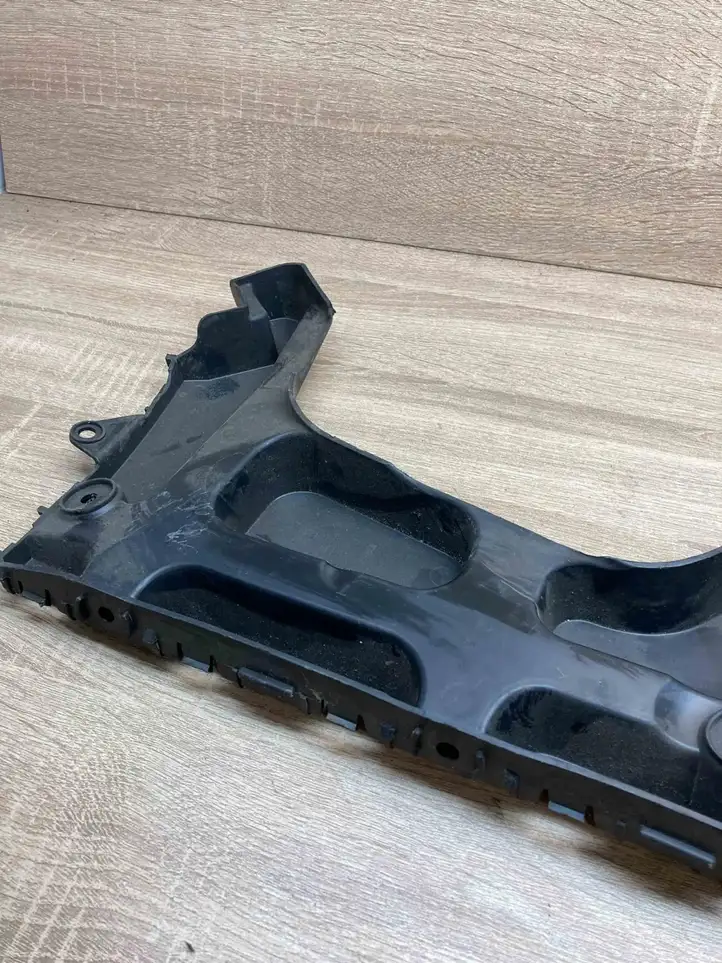 Seat Leon (5F) (2012 - 2019) 5F9807376B Кронштейн заднего бампера — фото 4