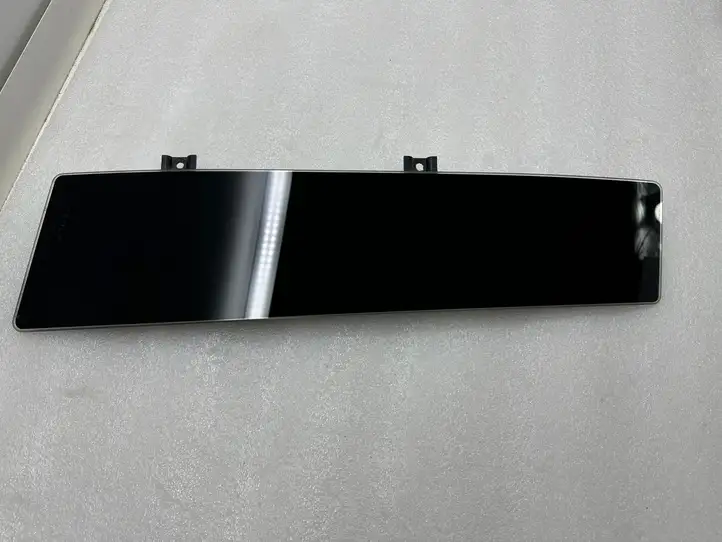 Tesla Model X (2015 - 2021) 104135800C Накладка стекла задней двери — фото 2