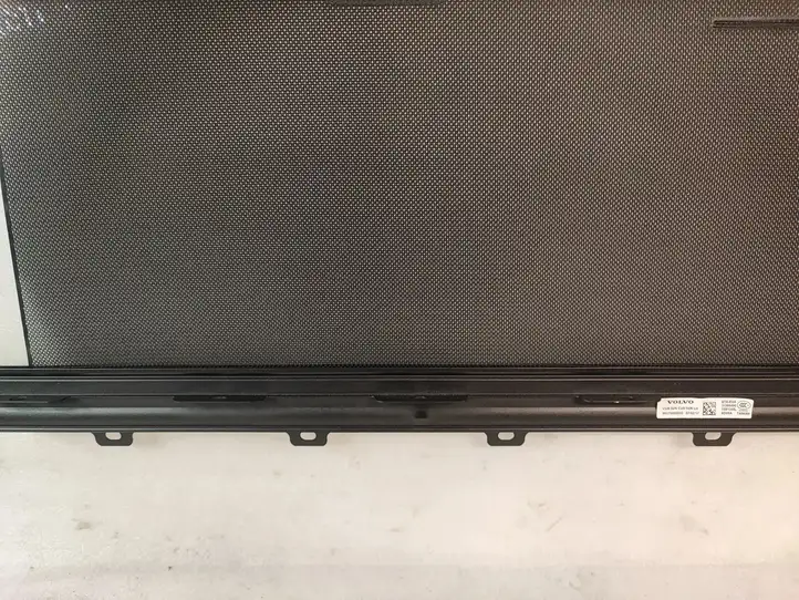 Volvo XC60 (2017 - ) 31366490 Солнцезащитная шторка багажника — фото 7