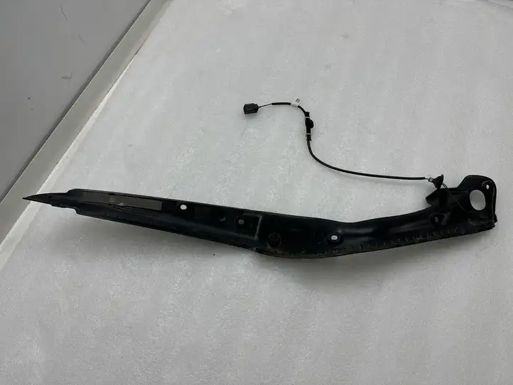 Tesla Model X (2015 - 2021) 104159500E Датчик открытия задней двери — фото 10