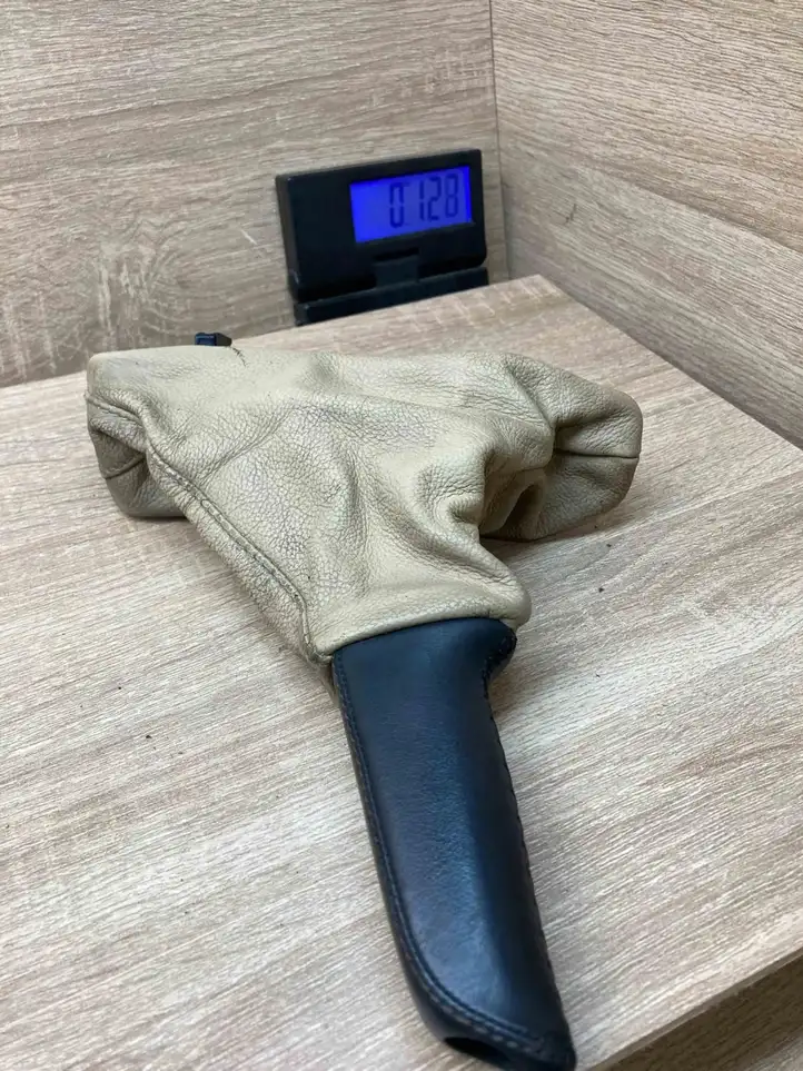 BMW 3 E90 E91 (2005 - 2012) E90HandBrakeLever Отделка ручного тормоза — фото 7
