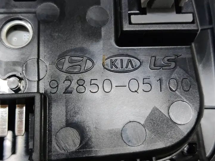Kia EV6 (2021 - ) 92850Q5100 Задняя подсветка — фото 3