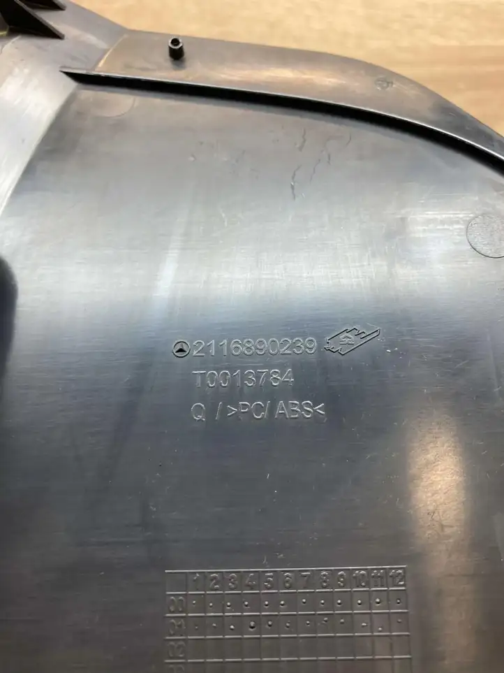 Mercedes-Benz E W211 (2002 - 2009) 2116890239 Боковая отделка панели приборов — фото 5