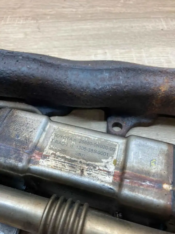 Toyota Corolla Verso AR10 (2004 - 2009) 256800R02000 Охладитель клапана EGR — фото 4