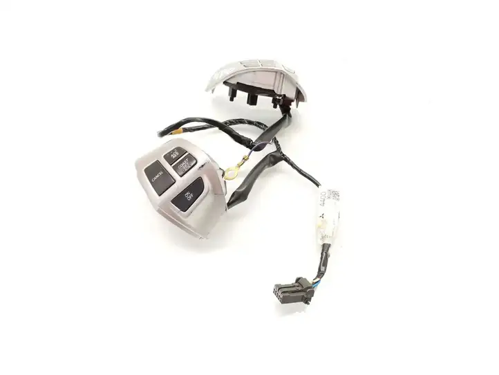 Peugeot 4007 (2007 - 2012) 75B473 Кнопки на рулевом колесе — фото 2