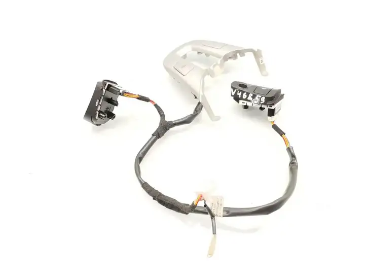 Kia Ceed (2006 - 2010) 96720-1H200 Кнопки на рулевом колесе — фото 2
