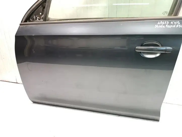 Skoda Rapid (NH) (2012 - 2019) Дверь — фото 3
