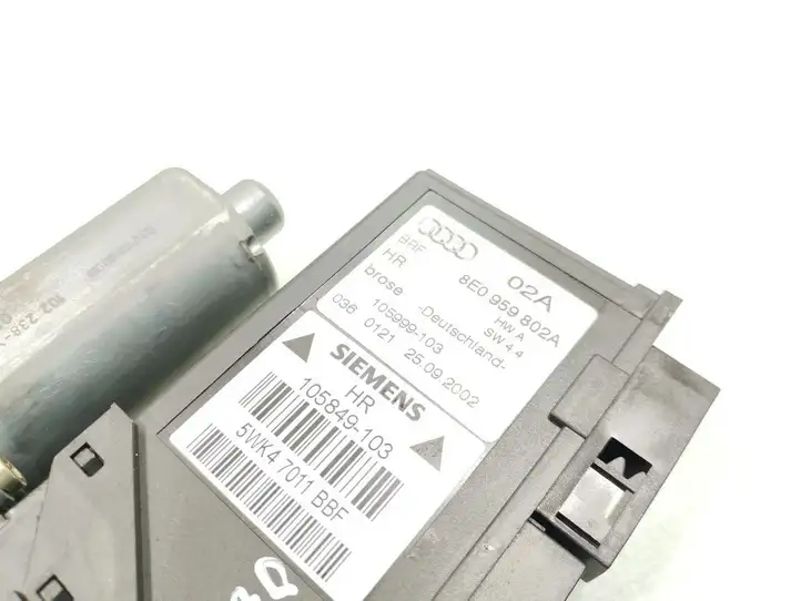 Audi A4 S4 B6 8E 8H (2000 - 2006) 8E0959802A Стеклоподъемник задней двери — фото 4