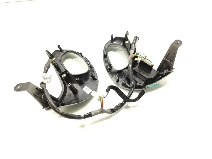 Hyundai ix35 (2009 - 2013) 96700-2S500 Кнопки на рулевом колесе — фото 4