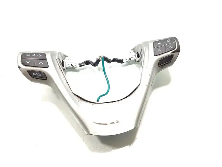 Toyota Verso (2009 - 2012) 45100-OF290 Кнопки на рулевом колесе — фото 1