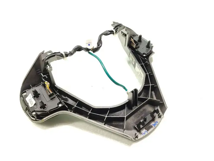Toyota Verso (2009 - 2012) 45100-OF290 Кнопки на рулевом колесе — фото 6