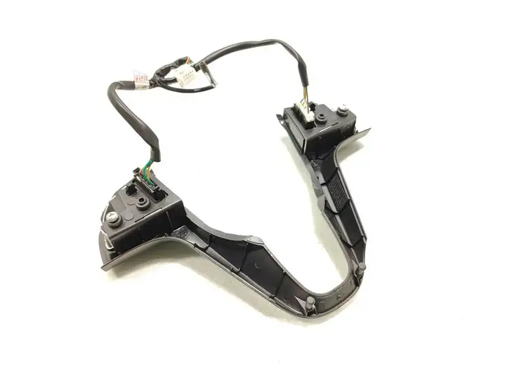 Hyundai i20 (PB PBT) (2012 - 2014) K56190-1J400 Кнопки на рулевом колесе — фото 5