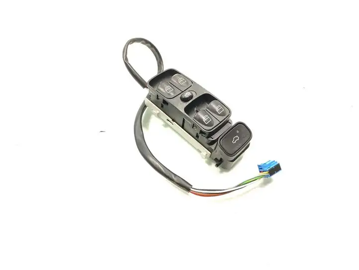 Mercedes-Benz CLK A208 (1997 - 2002) A2098203410 Блок кнопок стеклоподъемников — фото 2