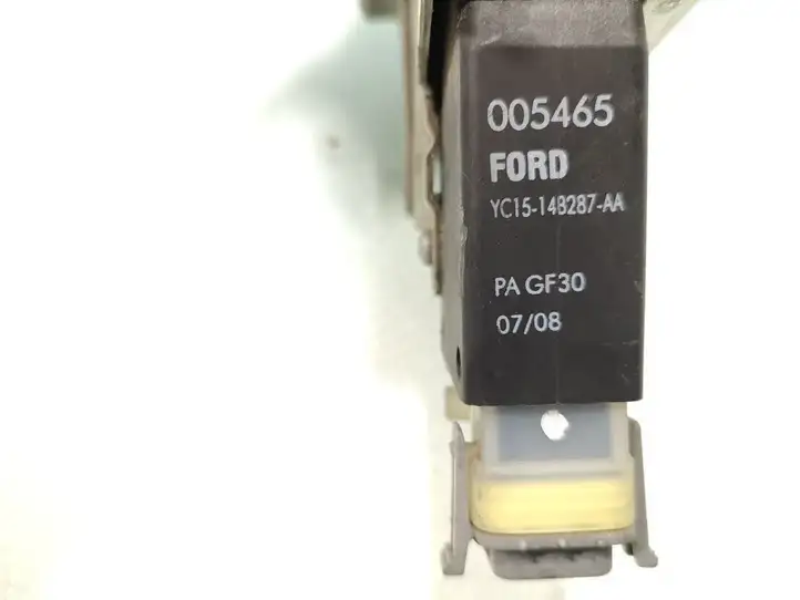 Ford Focus (2011 - 2015) YC15-14B287-AA Замок раздвижной двери — фото 5
