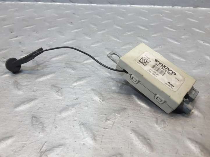 30732030 Volvo C30 Radio antena