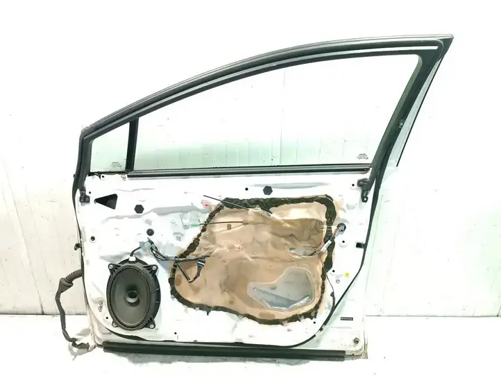 Toyota Avensis T270 (2012 - 2015) Дверь — фото 6