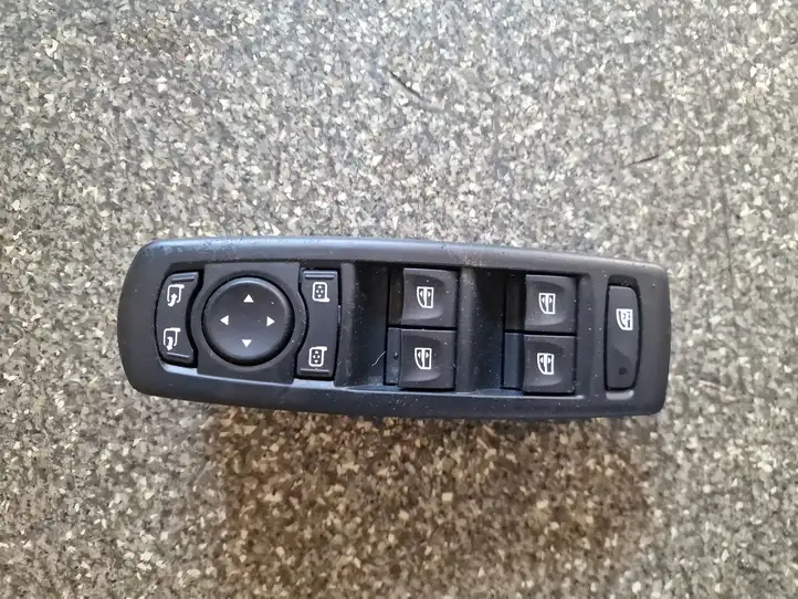Renault Laguna III (2007 - 2015) Блок кнопок стеклоподъемников — фото 4