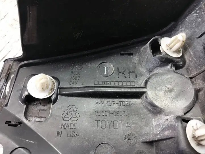 Toyota Highlander XU70 (2019 - ) 756010E090 Накладка колесной арки — фото 9