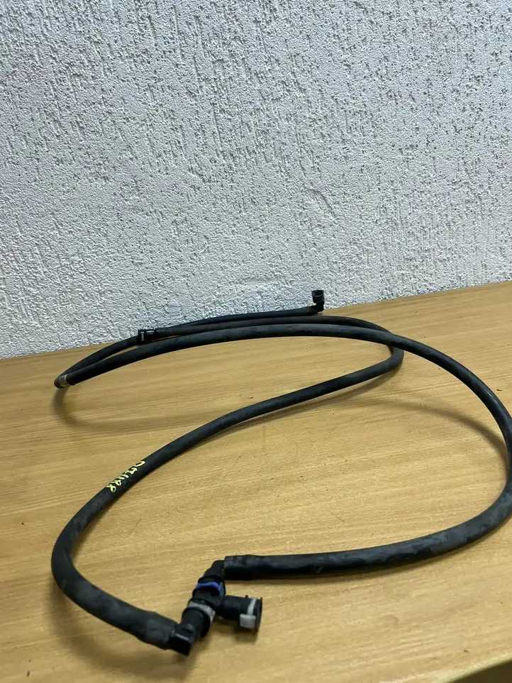 BMW 3 E90 E91 (2005 - 2012) 61667172484 Шланг (шланги) оконной жидкости лобового стекла — фото 4