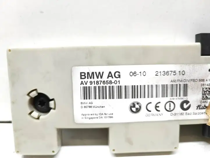 BMW 3 E90 E91 (2005 - 2012) 9187658 Усилитель антенны — фото 2